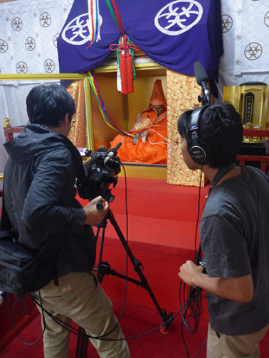 Buddha Mummies - Filmmakers Shooting 2