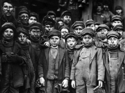 DER Film Children of Labor